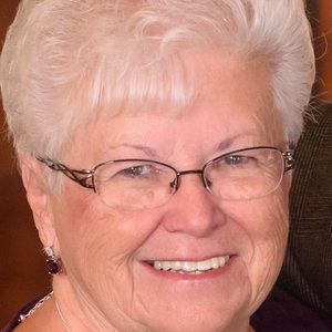 Meet your Posher, Marcia